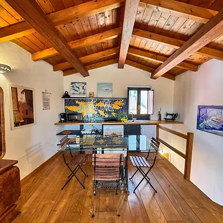 펜션 Sardinian Gallery Ultima Costa