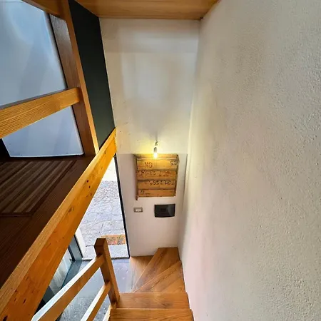 Sardinian Gallery Ultima Costa * 보사