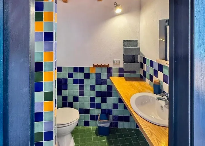 Sardinian Gallery Ultima Costa Nyaraló